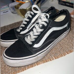 Vans old skool shoe unisex